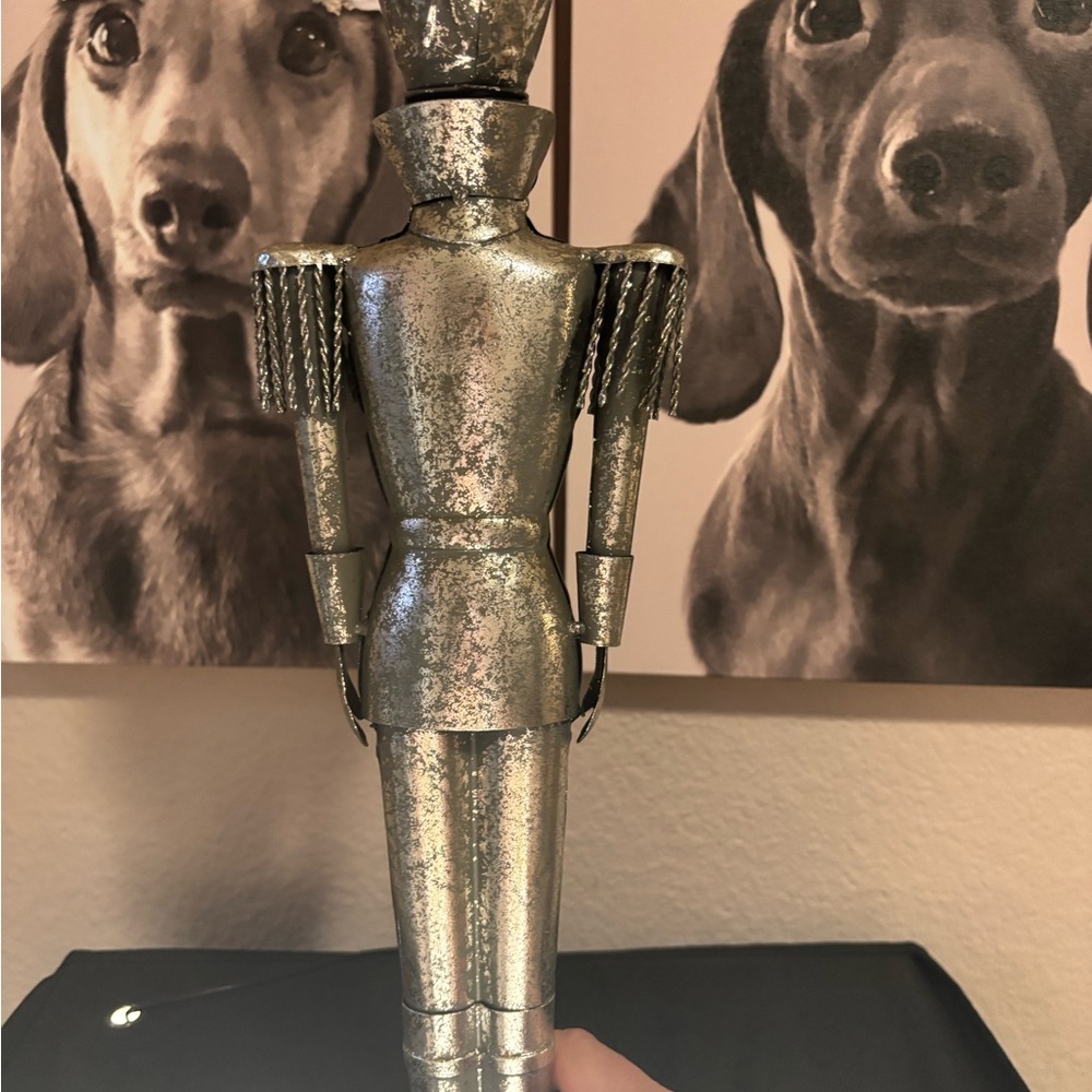 Metallic Soldier Sculpture - Picture 6 of 7